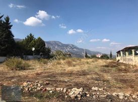 Villalık Konumda 638 M² Müstakil Arsa Sadece Seçkin Alıcılara