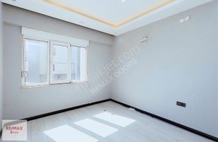 Termossos Bulvarı'nda Havuzlu Site İçerisinde 2+1 Satılık Daire