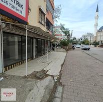 Muratpaşa'da İşlek Mevkide Satılık Dükkan