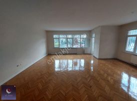 Ayışığından Medicana Hastanesine Yakın Geniş 3+1 140 M2 Daire