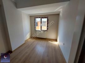 Ayışığından Öğretmen Evine Yakın Yeni Binada 4+1 Satılık Daire