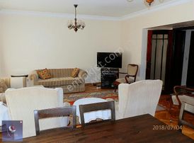 Ayışığından Emlak Konut Sitesinde Geniş 3+1 Satılık Daire