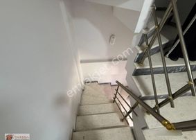 Tarssa Gayrimenkul'den Satılık Dikili'de 4+1 Triplex Villa!