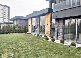 Valentia'dan Site İçerisinde Natamam Satılık Villa !!!