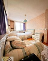 Valentia'dan Gop'da Mahatma Gandhi Cadde Üzeri 4+1 Geniş Satılık Daire !!!