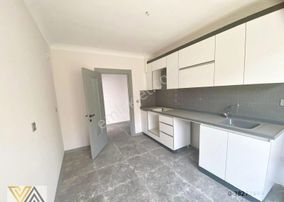 Valentia'dan Zafertepede Yüksek Giriş 2+1 Satılık Daire !!!