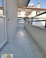 Valentia'dan Anadolu Caddesi Yanı Ara Kat Kiralık 3+1 Daire !!!