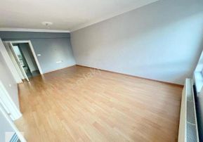 Atanora Vadi'den Dikmen Merkezde Ön Cephe Kombili Yapılı 3+1