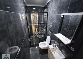 Atanora Vadi'den 2 Banyolu Cadde Yakını Lüks Yapılı Manzaralı 3+1