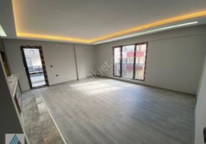 Atanora Vadi'den Çankaya'da Satılık Park Manzaralı Daire Arakat