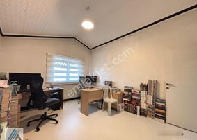 Atanora Vadi'den Öveçler Vadisi Yanı Ferah Ve Kullanışlı 4+1+2 Banyolu Terassız Dubleks Daire