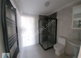 Atanora Vadi'den Sokullu Cadde Üzeri 3+1 Bahçe Çıkışlı Temiz Yapılı Daire