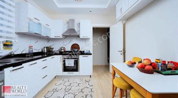 Kumluca Mavikent Karaöz Denize Sıfır Site İçinde Satılık Villa