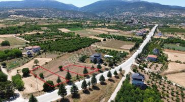 Korkuteli Yeltende Satılık Yol Kenarı 2 Adet İmarlı Parsel