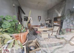 Kecören İncirli Yunus Emre Caddesin'de 30 M2 Satılık Dükkan