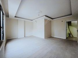 Net'den Barış Mh-asansörlü Satılık Geniş 2+1 Dublex Daire