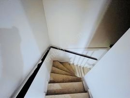 Net'den Barış Mh-asansörlü Satılık Geniş 2+1 Dublex Daire