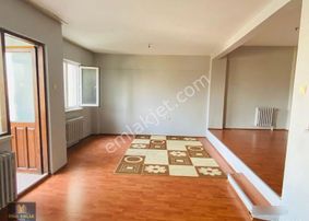 Ünal Emlak'tan Bandırma Hacıyusuf-vecihibey Cad.de 2+1 Kombili Ara Kat