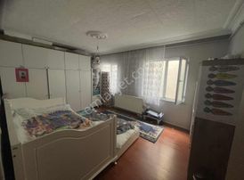 4+1 Kat 5 Tek Daire 200m2