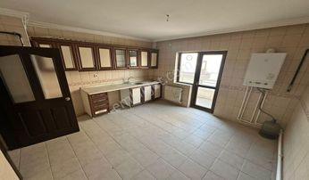 İncirli Danışmentyakını 4+1 Teraslı Dubleks Bağımsız Geniş Daire