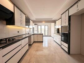 Pursaklar Mehmet Zengin Emlak'tan Protokol Yolu Yakını 12.kat 4+1 Ultra Lüks Sitede Daire