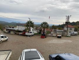 Burhaniye Ağacık Köyünde Satılık Müstakil Köy Evi Ve Arsası