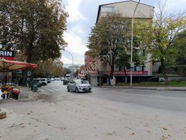 Hem Aile Yaşamına Uygun,hem Yatırıma Uygun, İzmit Gültepe Mah.kanarya Apt.arakat 3+1 Daire