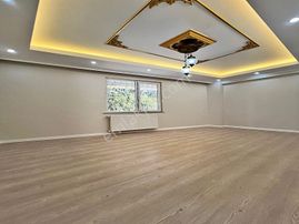 Cadde34 Yapı'dan Tek Daire Üzeri Geniş Metrekarede 2+1 Dekorlu Masrafsız Satılık Daire!!