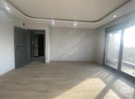 Çankaya Mahallesinde Havuzlu Site İçerisinde 2+1 Satılık Daire