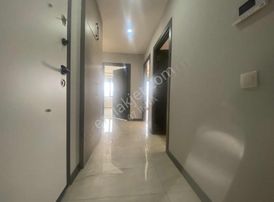 Çankaya Mahallesinde Havuzlu Site İçerisinde 2+1 Satılık Daire