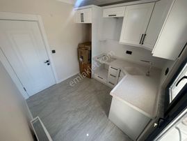 Yüksel'den Kadıköy'de Müstakil Tadında Öncephe D.gazlı 2+1 Daire