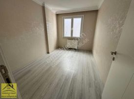 M.akif'de Metroya 3 Dk Mesafede 3+2 Güney Cephe 160m² Dubleks