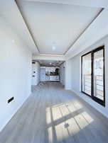 Atakum Samsun Caddesinde Geniş Boş Kiralık 1+1 Daire