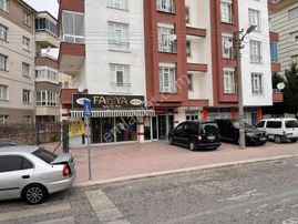 M.akif Mah De Cadde Cepheli 50+50mt Fırın Ruhsatlı Uzun Vitrinli