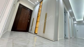 Cantan Emlaktan Akçay Merkezi Konumda Lüks Yapılı Fırsat Daire