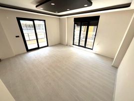 𝄞melodi Gayrimenkul'den Fırsatlar Bitmez Ebeveyn Banyolu Ön Cephe Yepyeni Projede 2+1 Daire