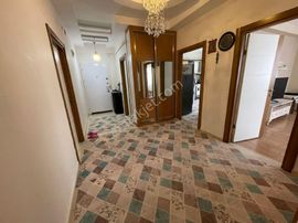 Bağcılar Bölgesi Orhan Doğan Caddesi Civarı 3+1 Fırsat Daire