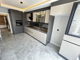 Sincan Malazgirt Mah 3+1 Lüks Yapı Asansörlü Ara Kat Sıfır Daire