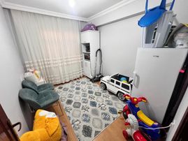 Şentürk Gayrimenkul'den Karapürçek'de Temiz Uygun Daire ***