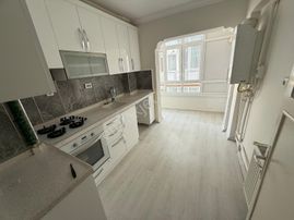 Sincan Mareşal Çakmak Mah.'de Satılık 3+1 Ön Cephe Ara Katta Daire