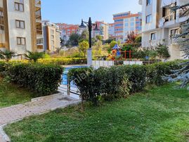 Güzelyalı Eğitim Mh Site İçinde 6+1 Satılık Fırsat Lüx Daire