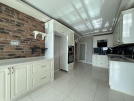 Ufuk Kılıç Emlak'tan Hastane Yanı 4+1 Manzaralı 6. Kat Daire