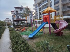 Konyaaltı Hurmada Havuzlu Kapalı Otapark 1+1 Eşyalı Kiralık Daire