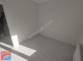 İstanbul Sancaktepe Satılık 6+2 & 240 M2 Çift Daire