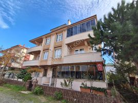 Karasu Aziziye Mahallesinde Kiralık Dubleks Daire