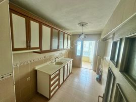 Akşemsettin Mah Ara Katta 3+1 Full Yapılı Asansörlü Daire