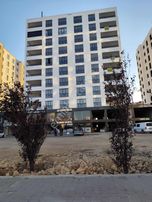 Sürer Emlak`tan Kiralık 3+1 Daire`miz Ara Katta Kalmakta