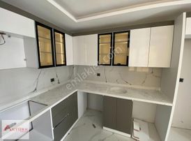 //aktürk Emlak\\merkezi Konumda Lüks Geniş Katta Sıfır 3+1 Daire