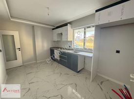 //aktürk Emlak\\yıldırımda Merkeze Yakın Geniş Sıfır 3+1 Daire**