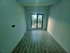 Uytundan Edremit Kadıköyde Doğalgazlı Kapalı Otoparklı 2+1 Daire